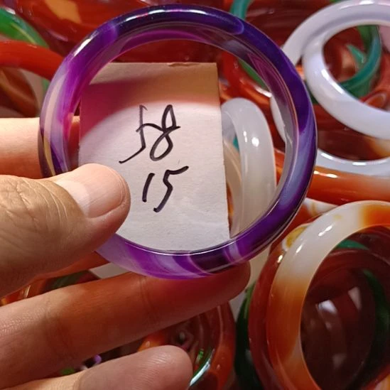 手镯玛瑙/玉髓未镶嵌