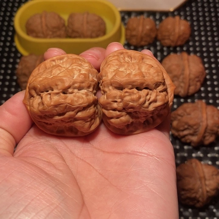 灬***光把件文玩核桃四开八腿