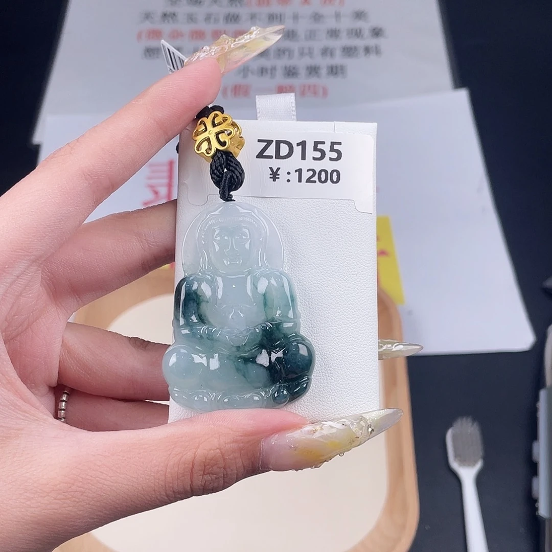 翡翠未镶嵌颈饰ZD155