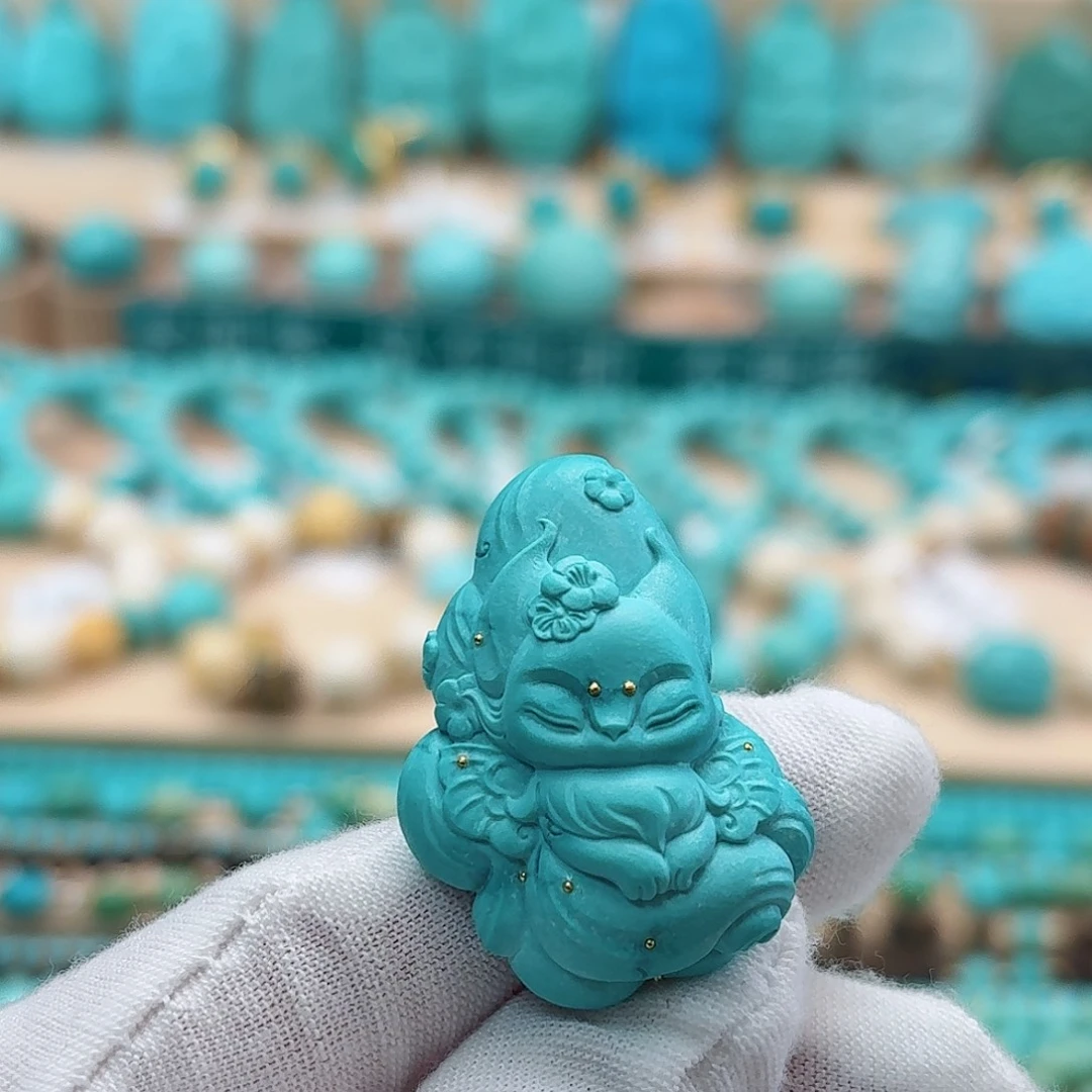 绿松石未镶嵌珠宝奇石