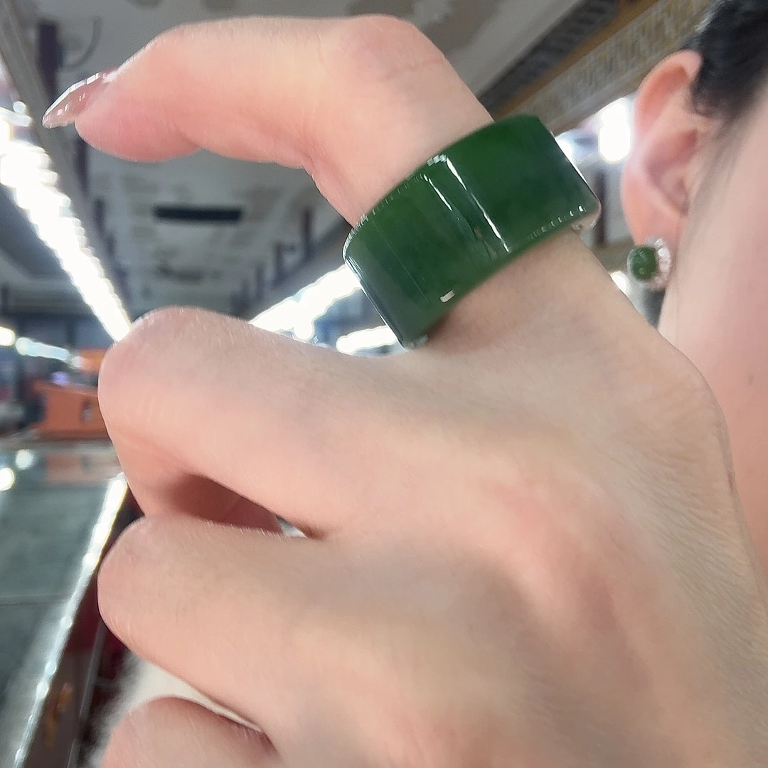 和田玉未镶嵌戒指