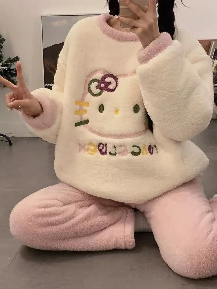 437睡衣毛绒保暖少女甜美家居服