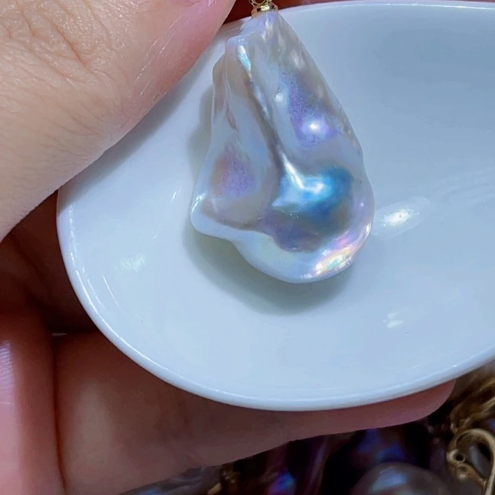 颈饰未镶嵌淡水珍珠