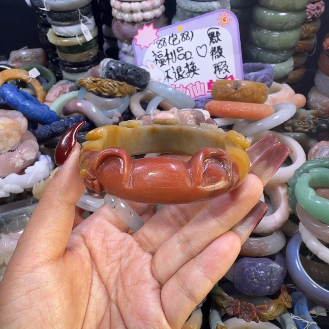 石英质玉（佘太翠）未镶嵌手镯12。58