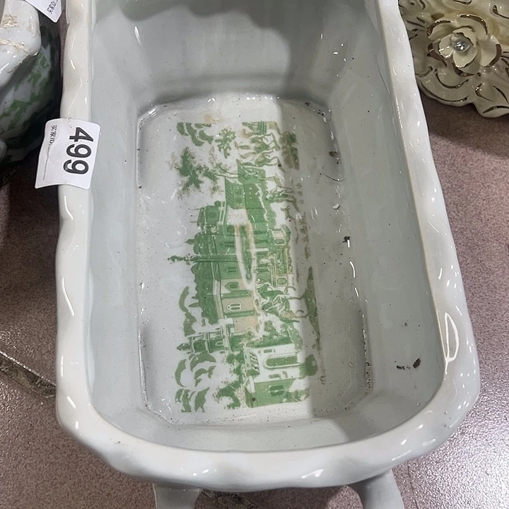 陶瓷底裂瑕。。。。。。。。。。。。。。
