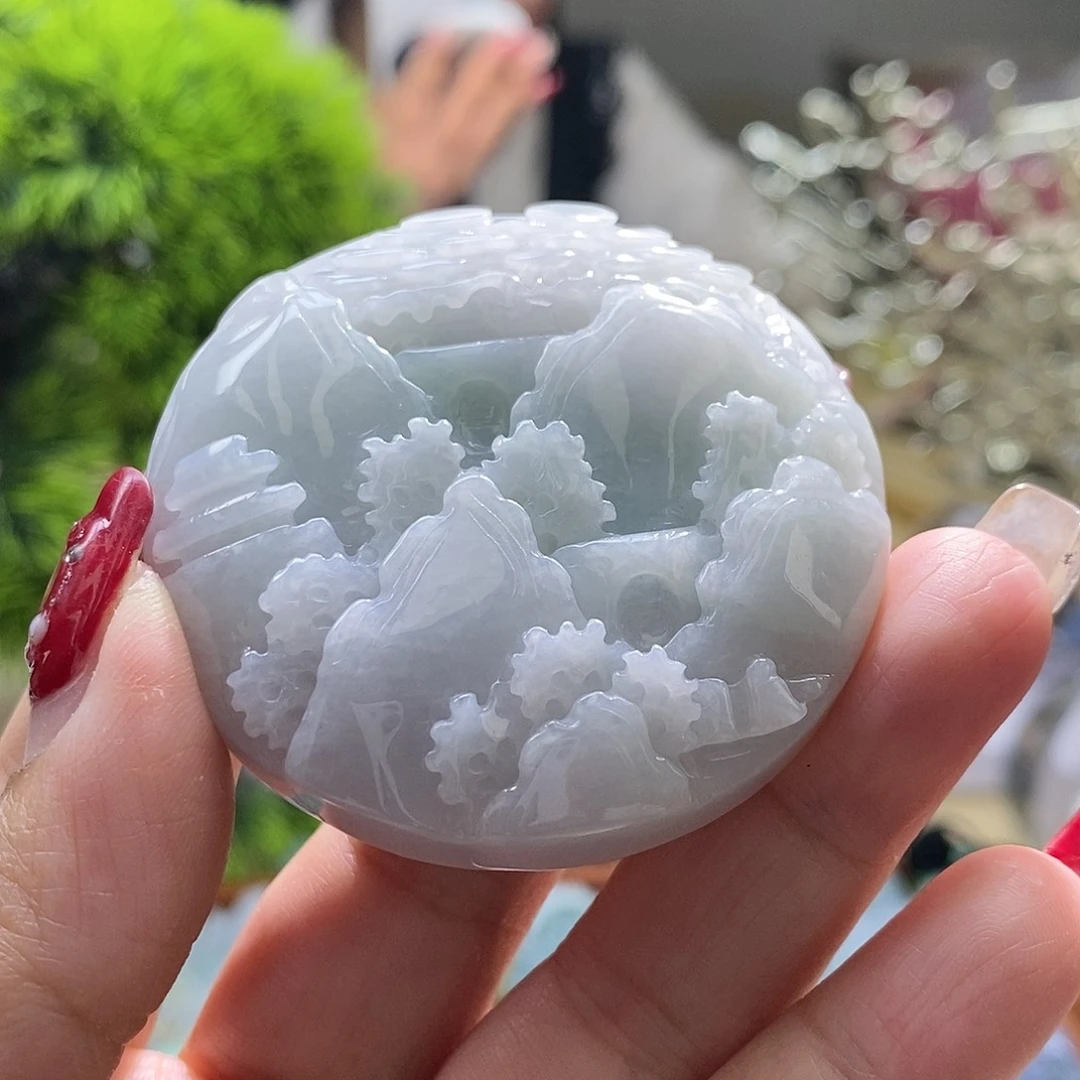 【闪购商品】翡翠颈饰未镶嵌山水