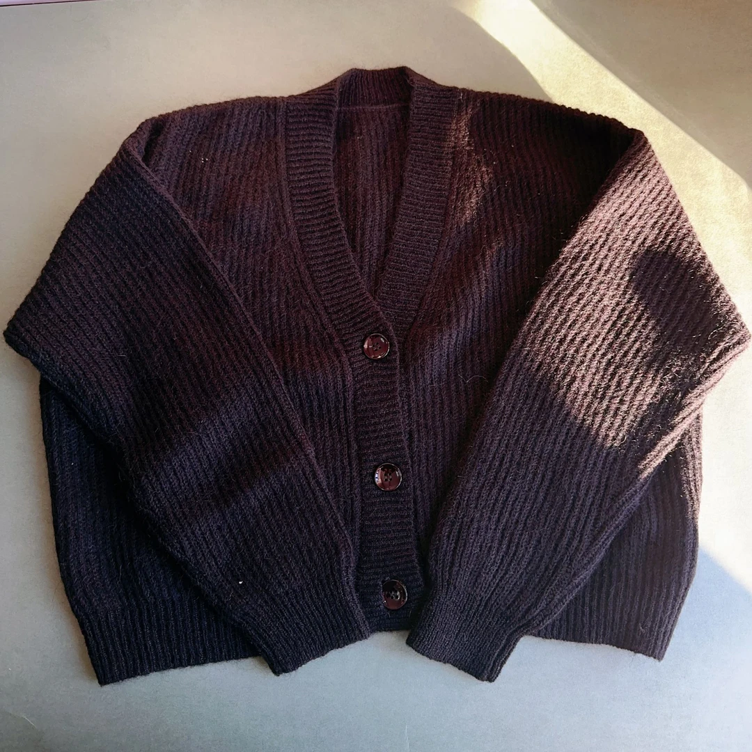 R068毛衣外套针织衫舒适百搭