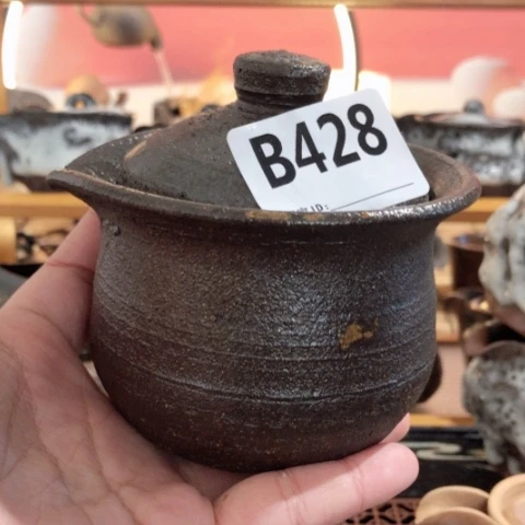 木有一点点的小姐姐