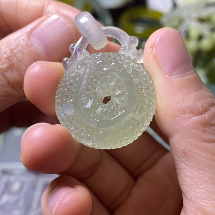 岫玉岫玉颈饰未镶嵌