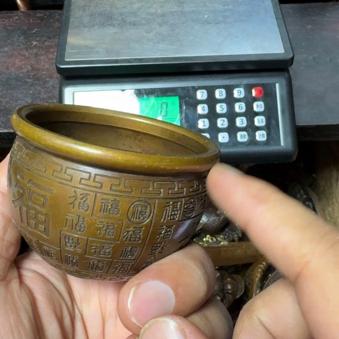 铜器工艺精湛 点击下单