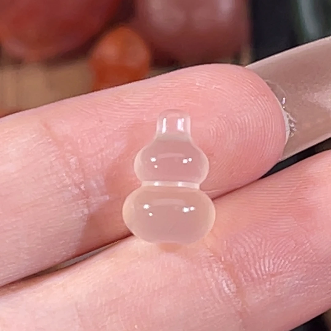 玛瑙/玉髓足铂镶嵌葫芦7.9x11.3mm不退换