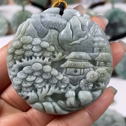 翡翠颈饰未镶嵌山水牌两面工福利有棉感福利