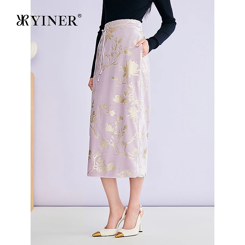 【新中式】YINER音儿2026春季新款手工盘扣亮丝肌理丝绒半身裙