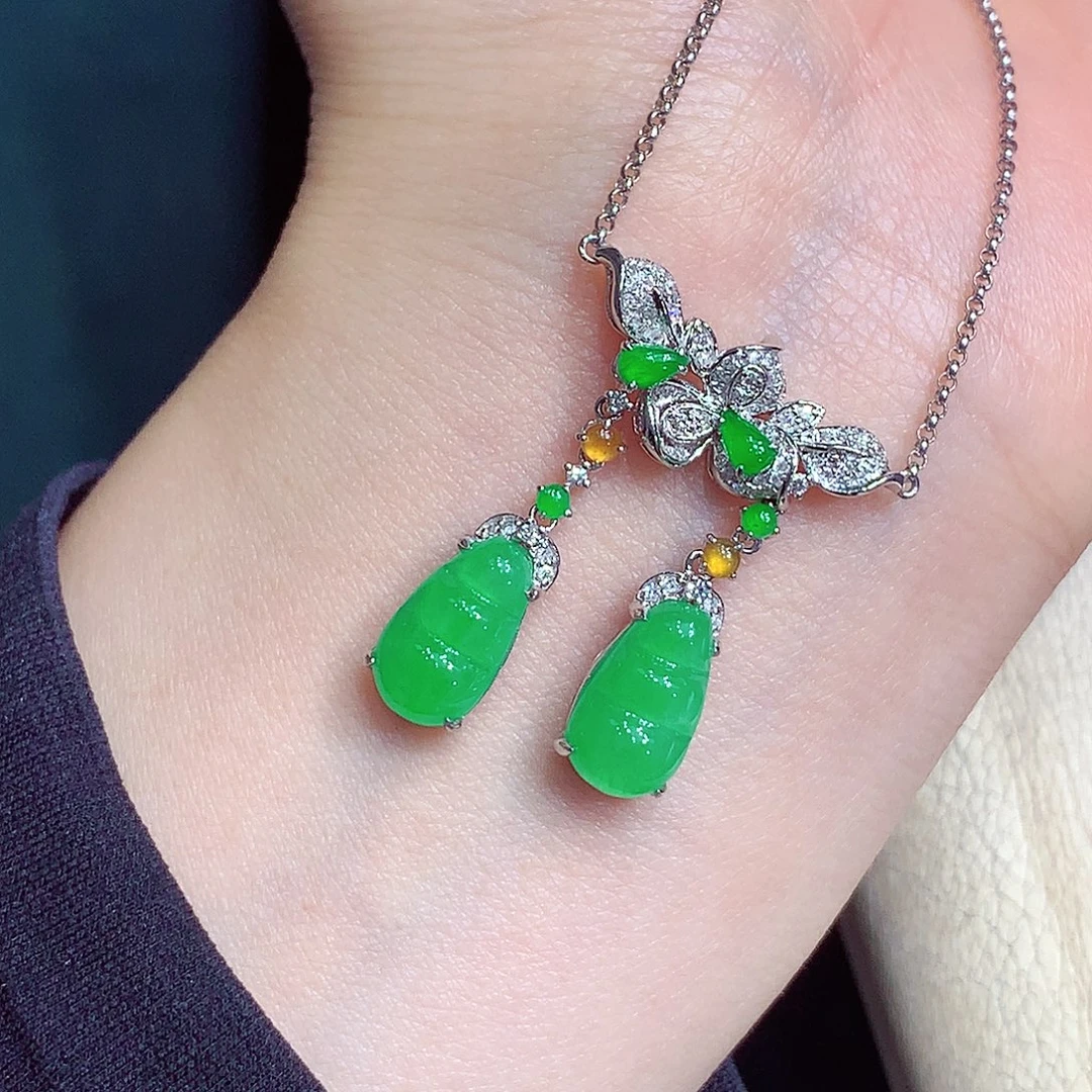 翡翠18K金镶嵌吊坠(不含链)