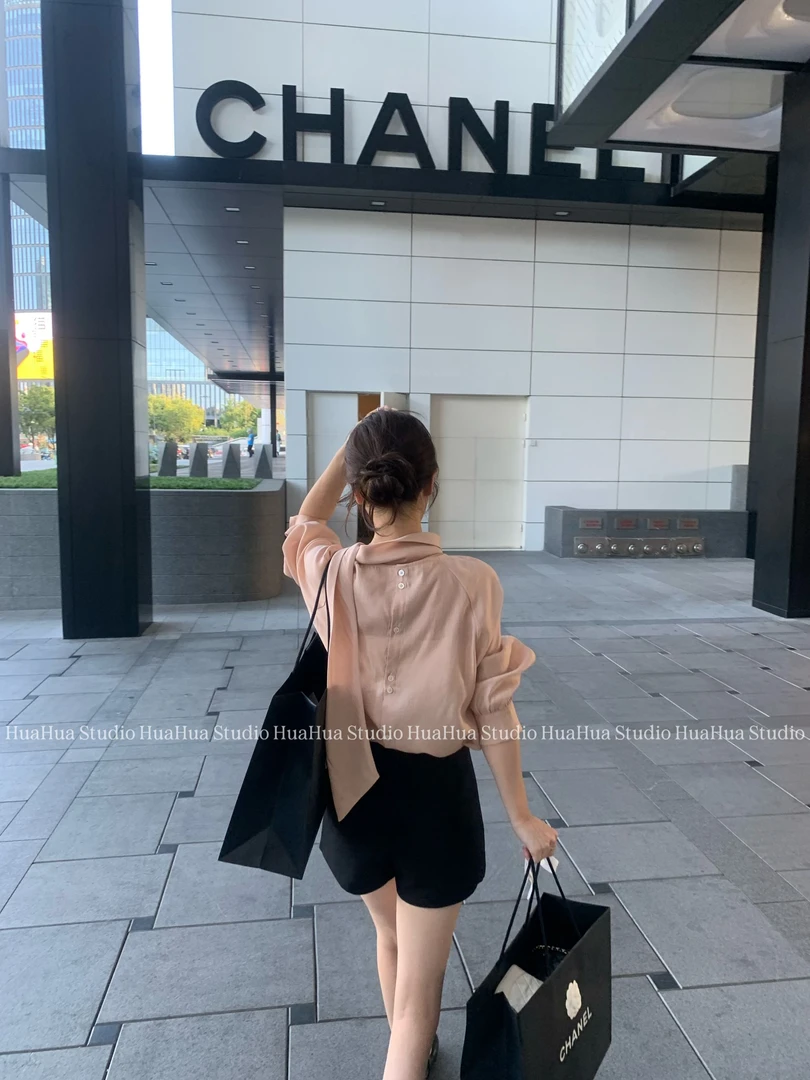 【花花】富家欧尼~斜角一字飘带领后背系扣温婉气质长袖衬衫