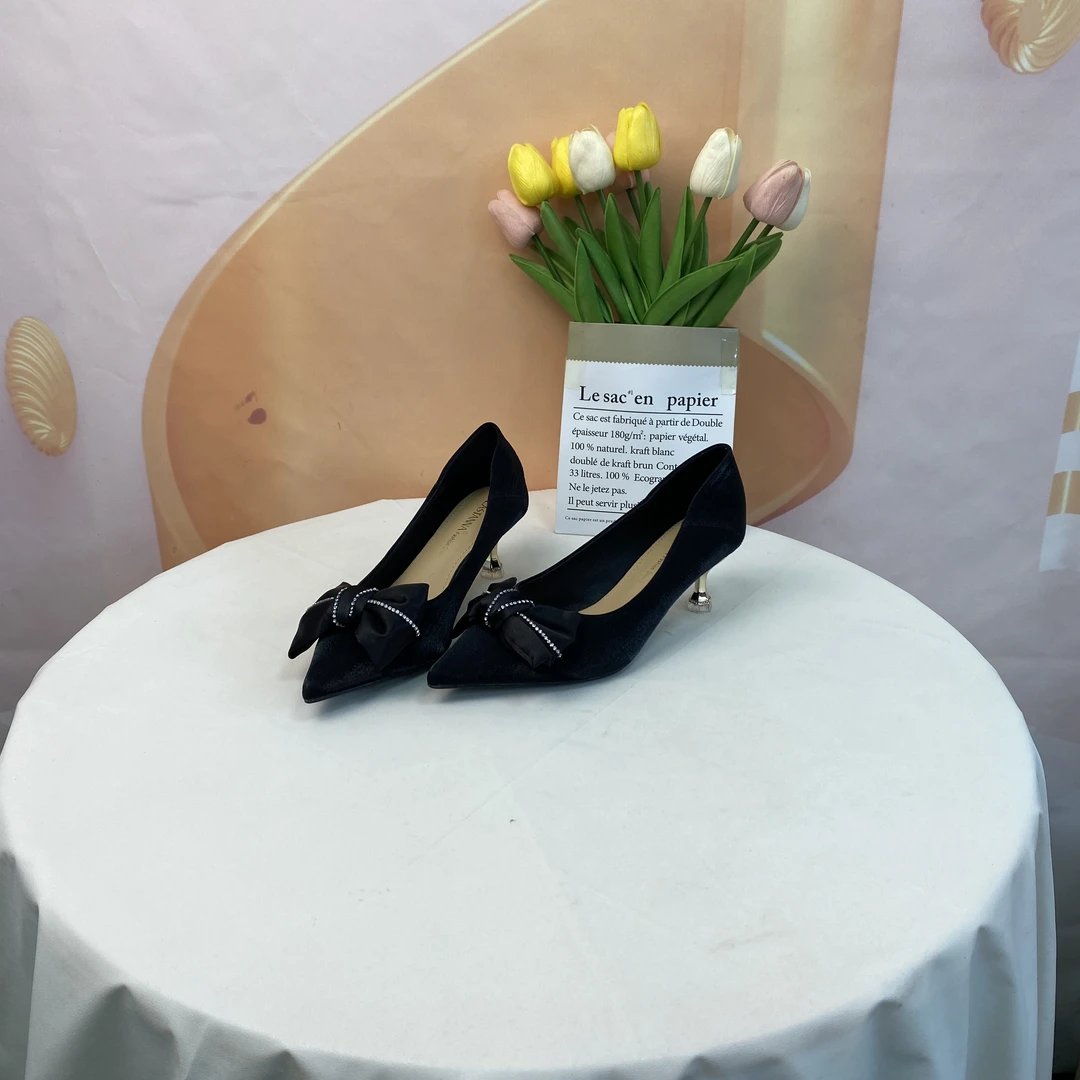 7839时尚气质百搭细跟尖头单鞋F