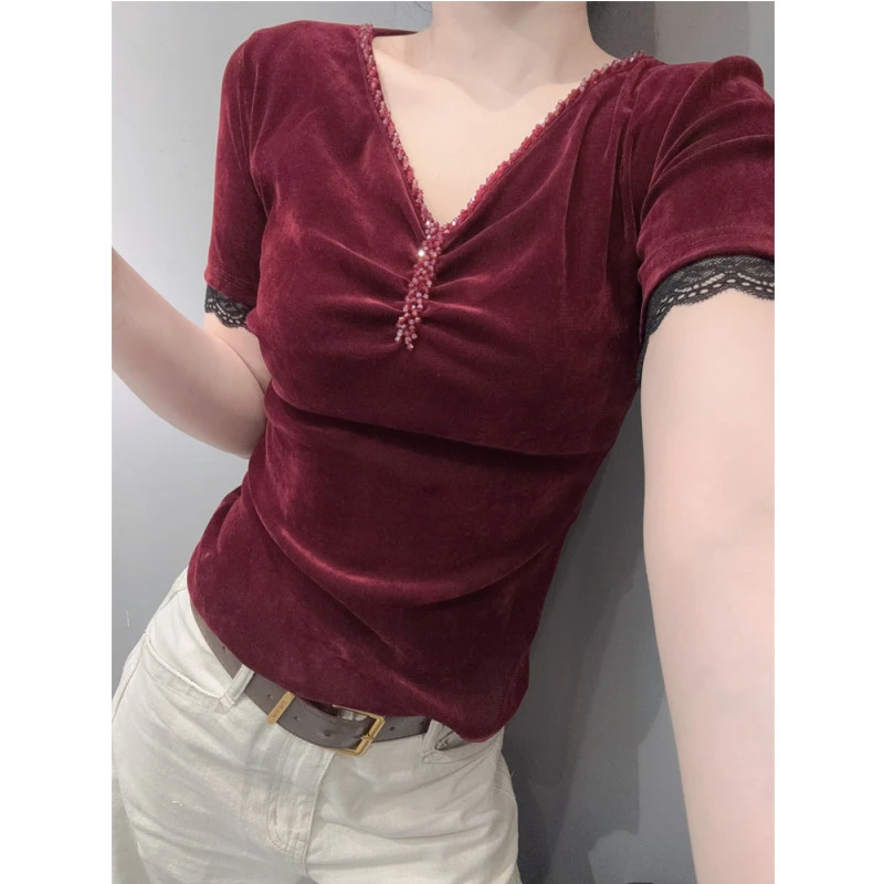 拼接蕾丝V领短袖T恤女设计感钉珠百搭洋气紧身弹力时髦上衣夏欧货