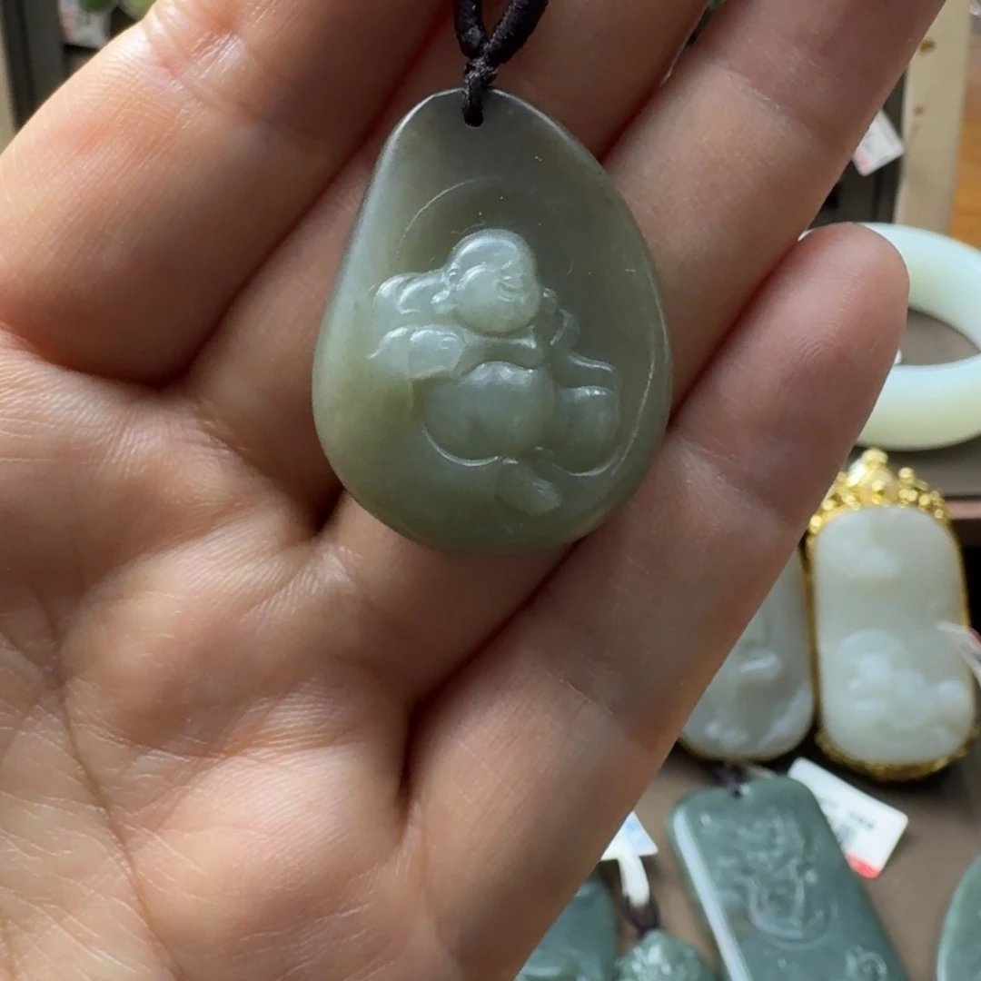 和田玉未镶嵌吊坠(不含链)