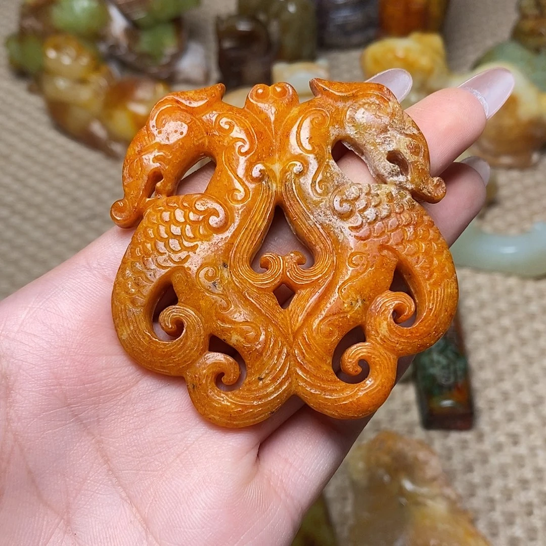 未镶嵌蛇纹石玉颈饰