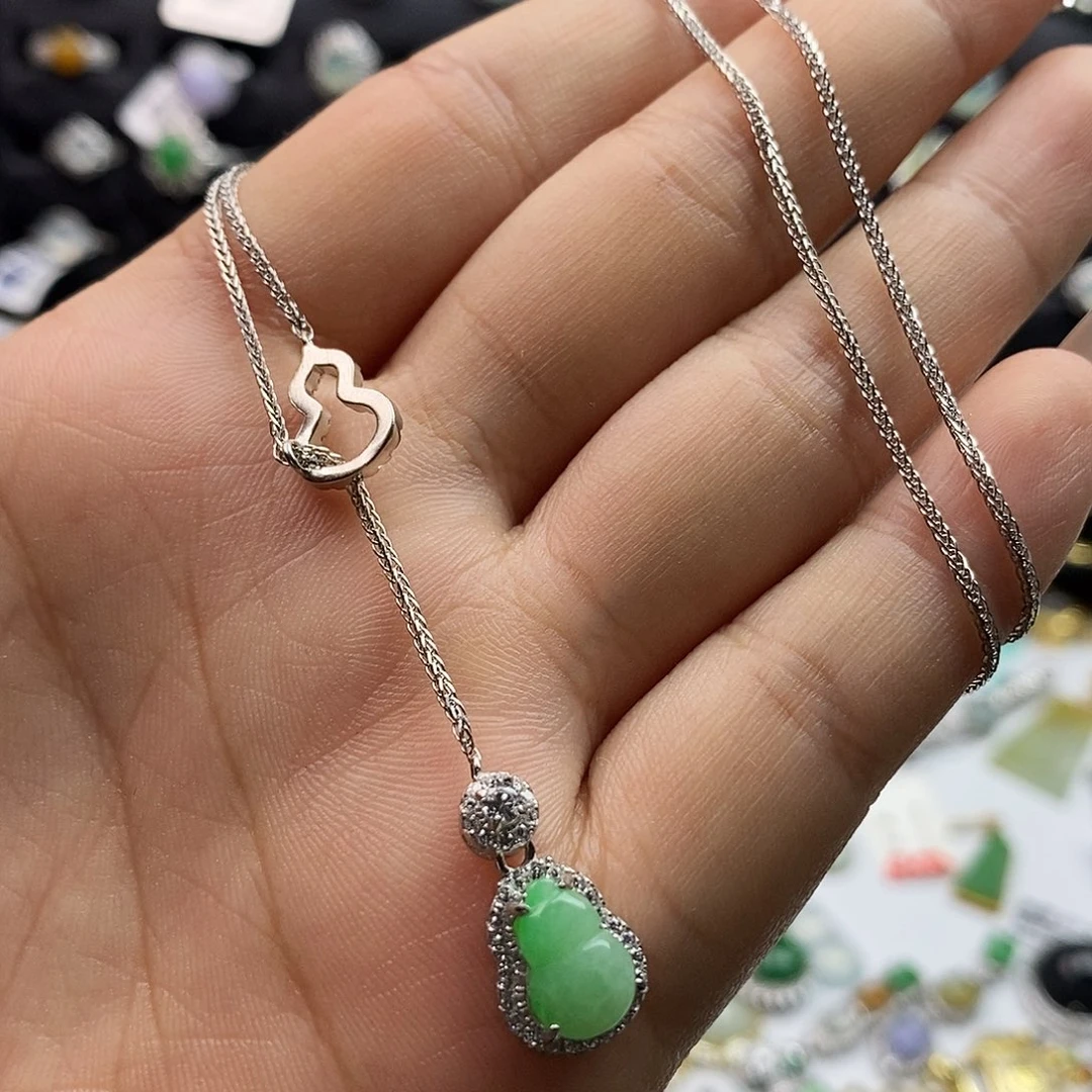 翡翠未镶嵌戒指翡翠