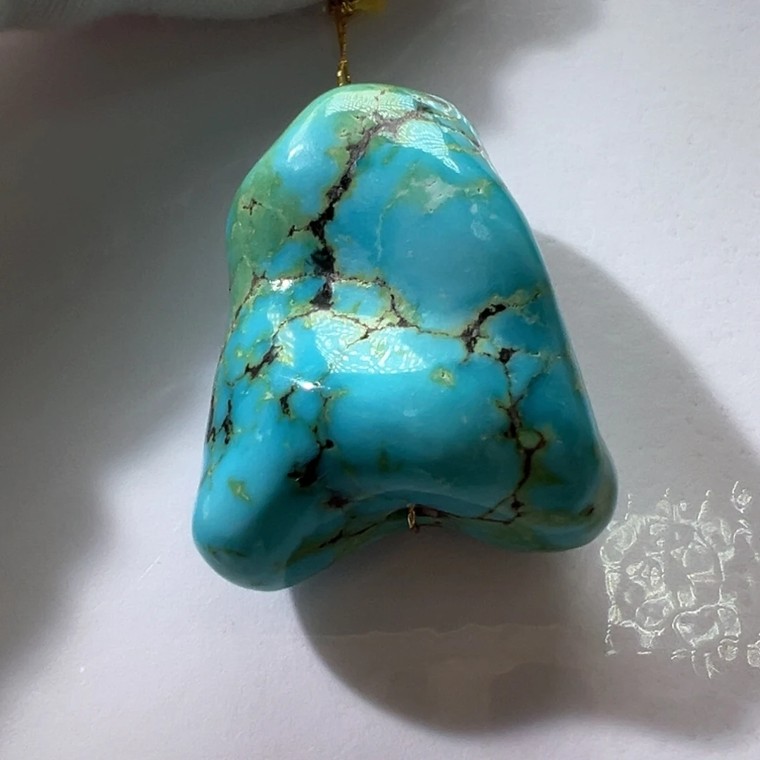 绿松石未镶嵌挂件