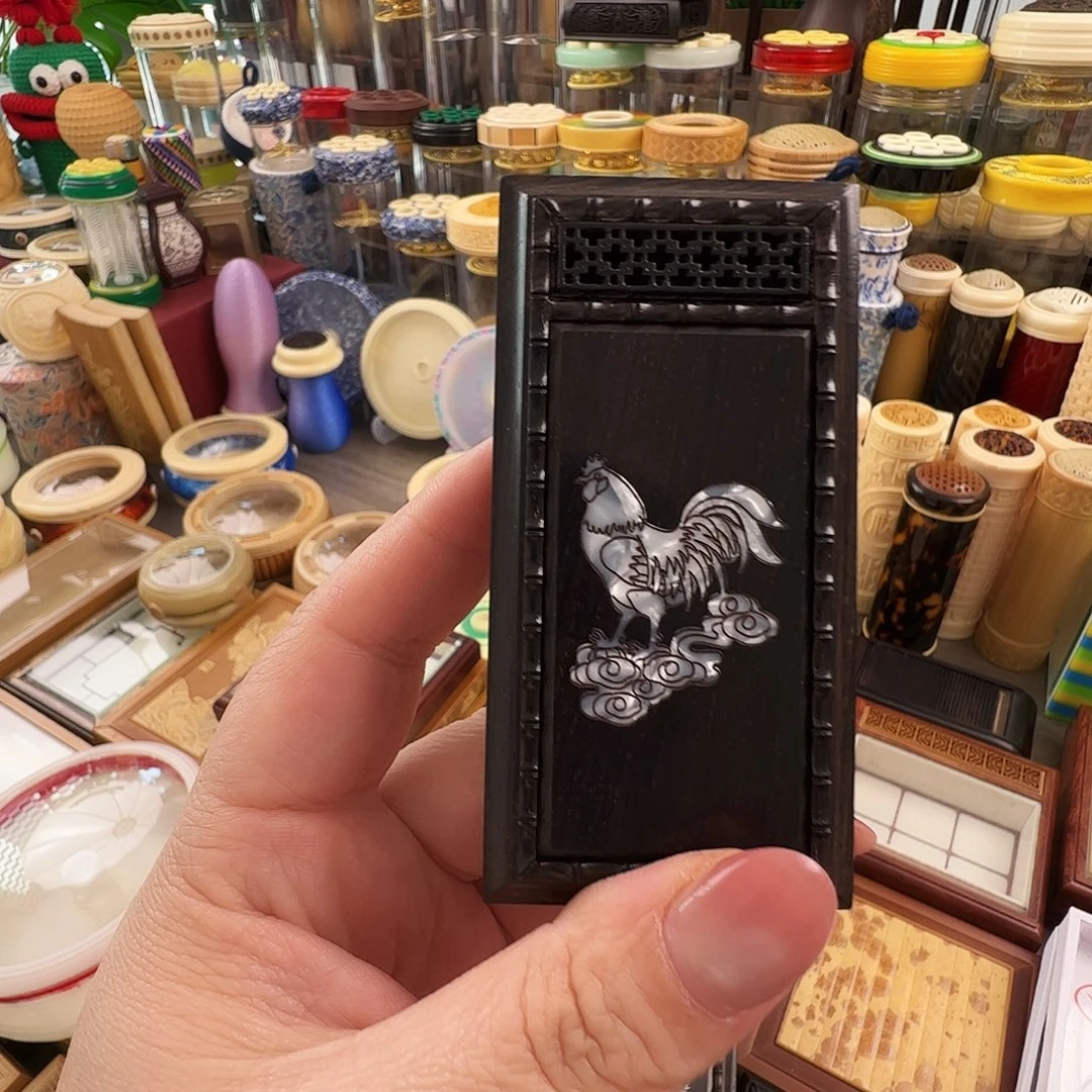 x***y哈哈哈鸡盒子一个