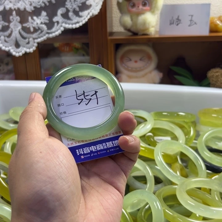 蛇纹石玉未镶嵌手镯651