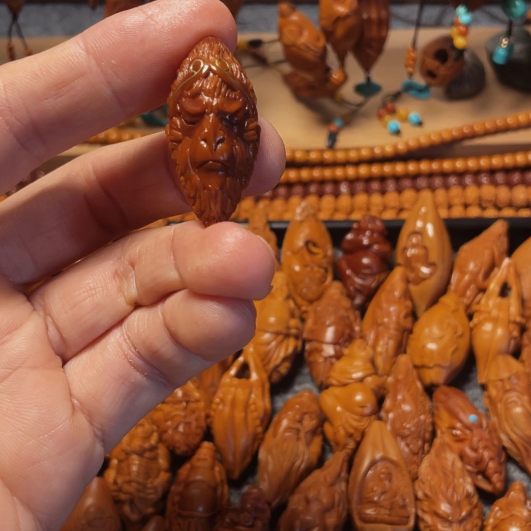 橄榄核吊坠大圣8888888888