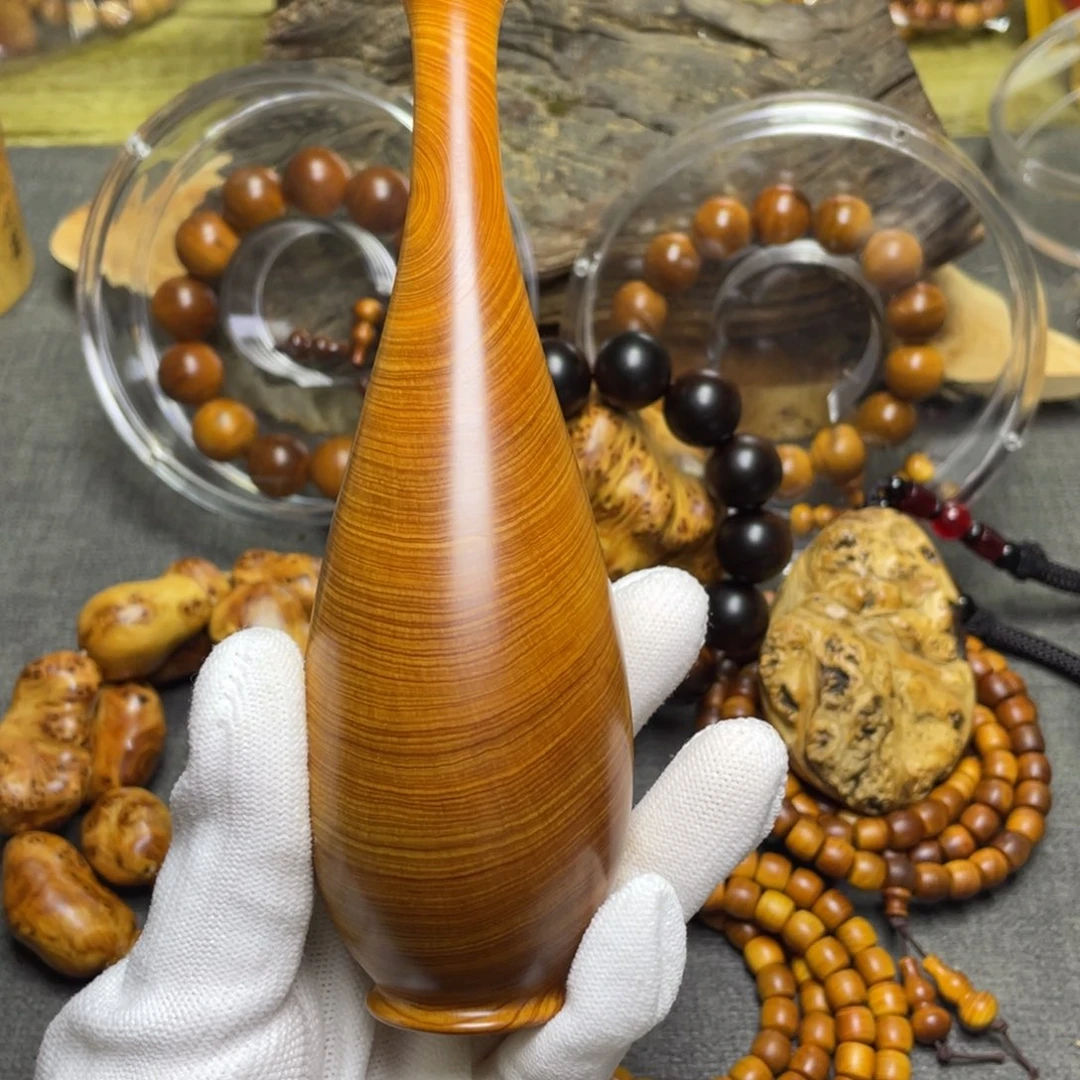 我***帅柏木（崖柏）闪电花瓶