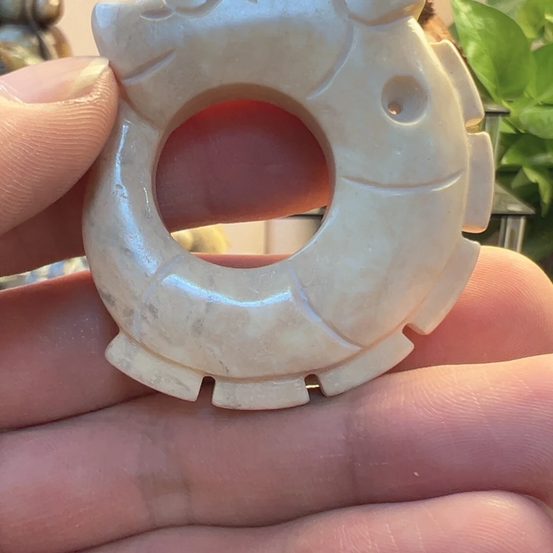 和田玉（糖玉）未镶嵌挂件