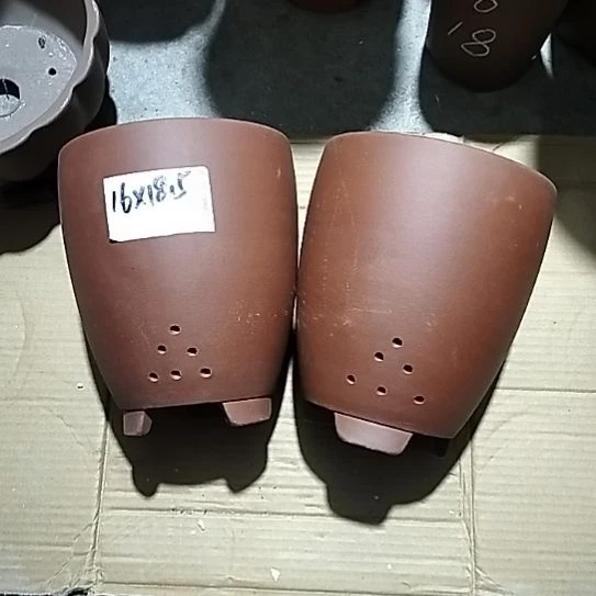 紫砂红泥三角两个