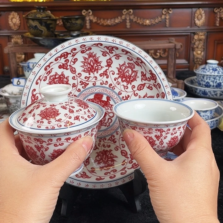 釉里红缠枝莲三件套新品