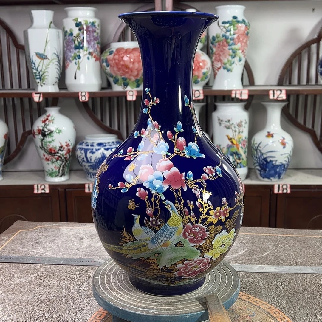 陶摆件景德镇陶瓷赏景泰蓝