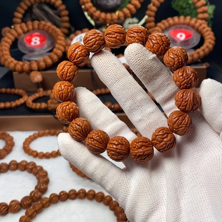 桃核吊坠秦岭龙纹