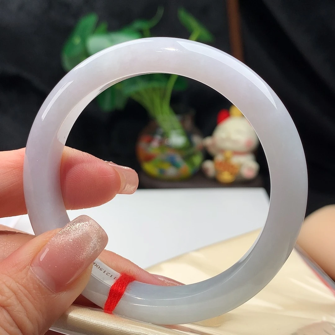 翡翠手镯未镶嵌圈口55