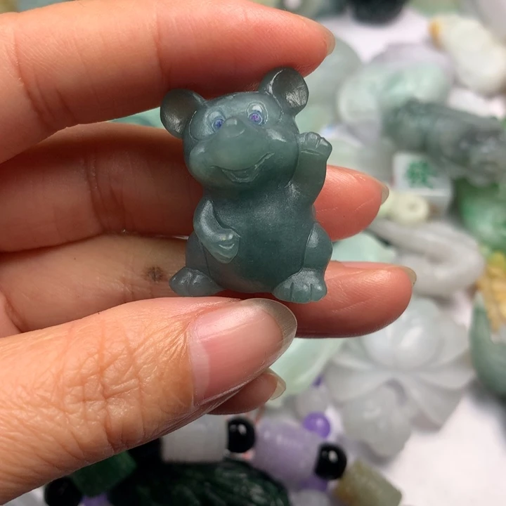 梅***姐定制翡翠未镶嵌翡翠