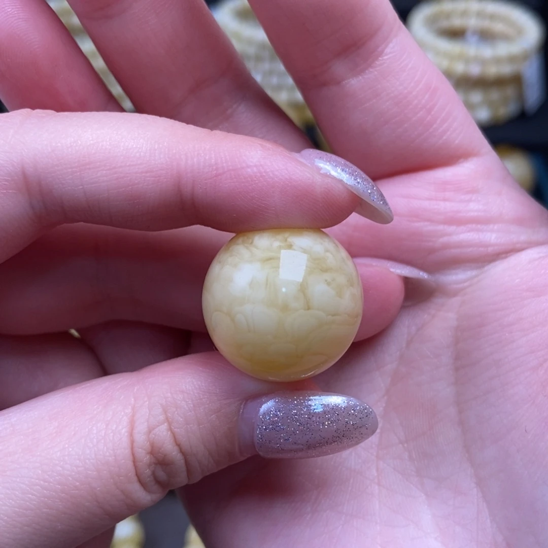 蜜蜡未镶嵌珠宝奇石卡21.4