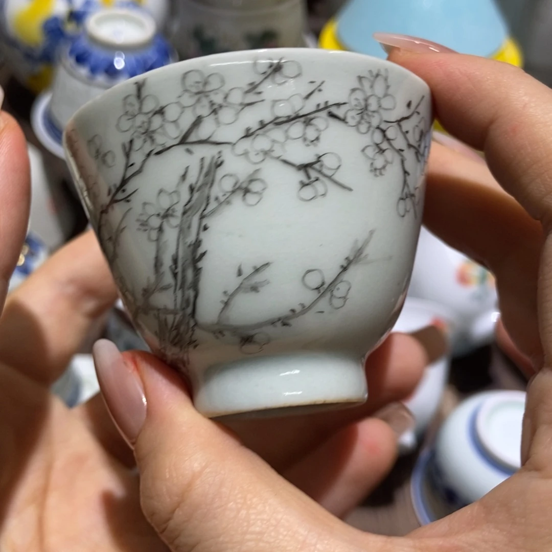 凤***灵陶瓷艺术品的制作