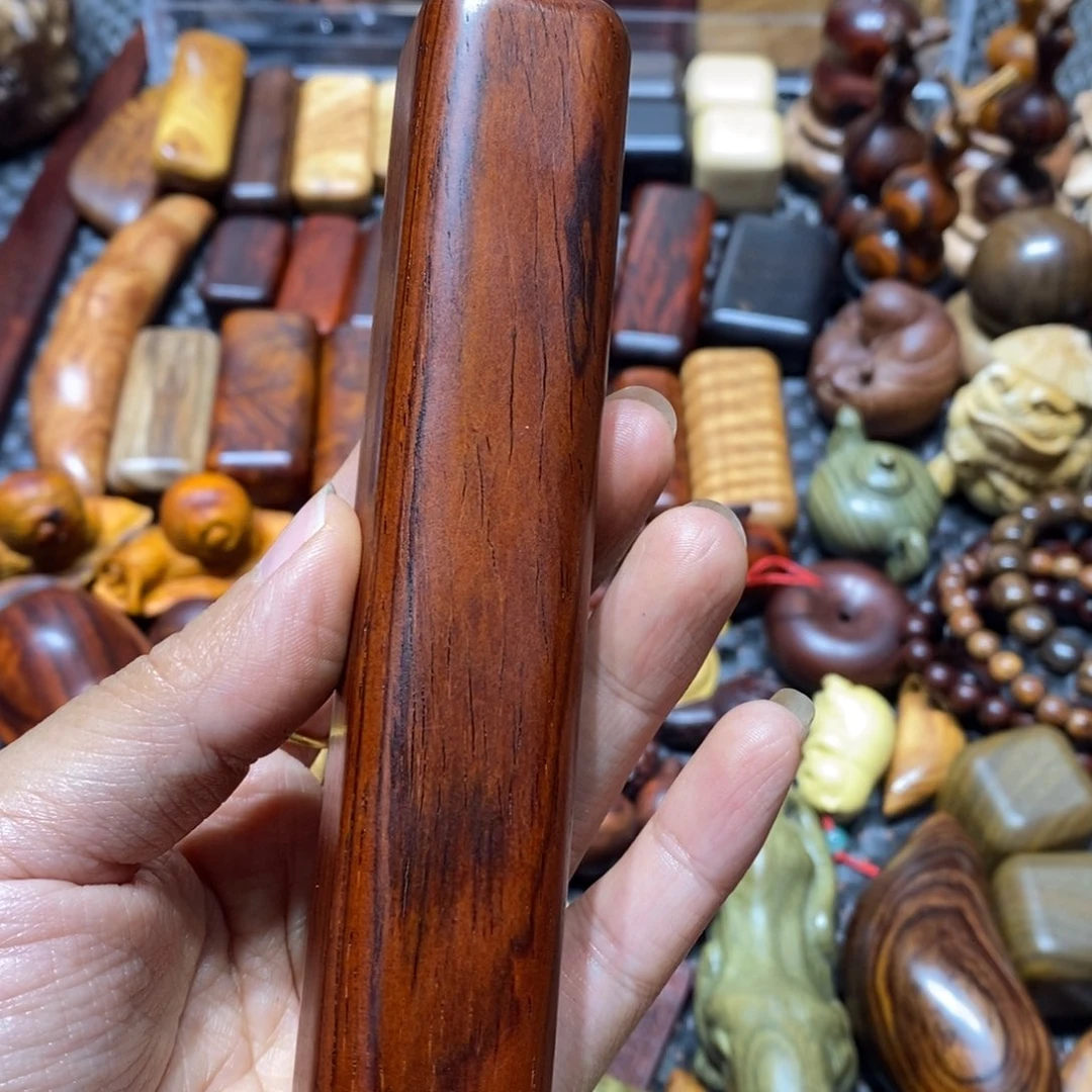 微凹黄檀（南美大红酸枝）小*