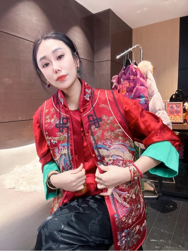 7018#《新年马甲》新中式满绣宝藏国服外套百搭宽松马甲