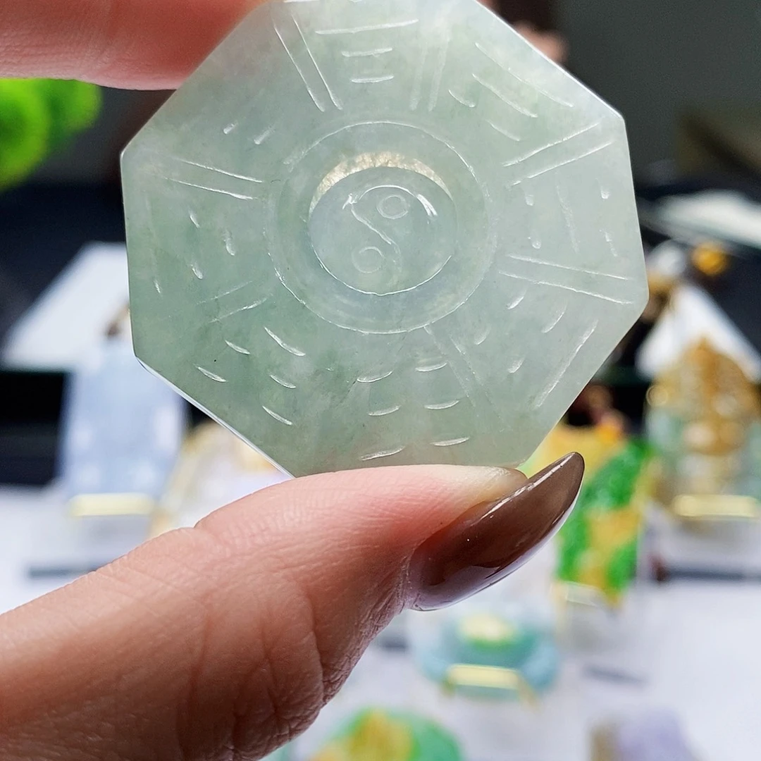 颈饰未镶嵌翡翠翡翠A货