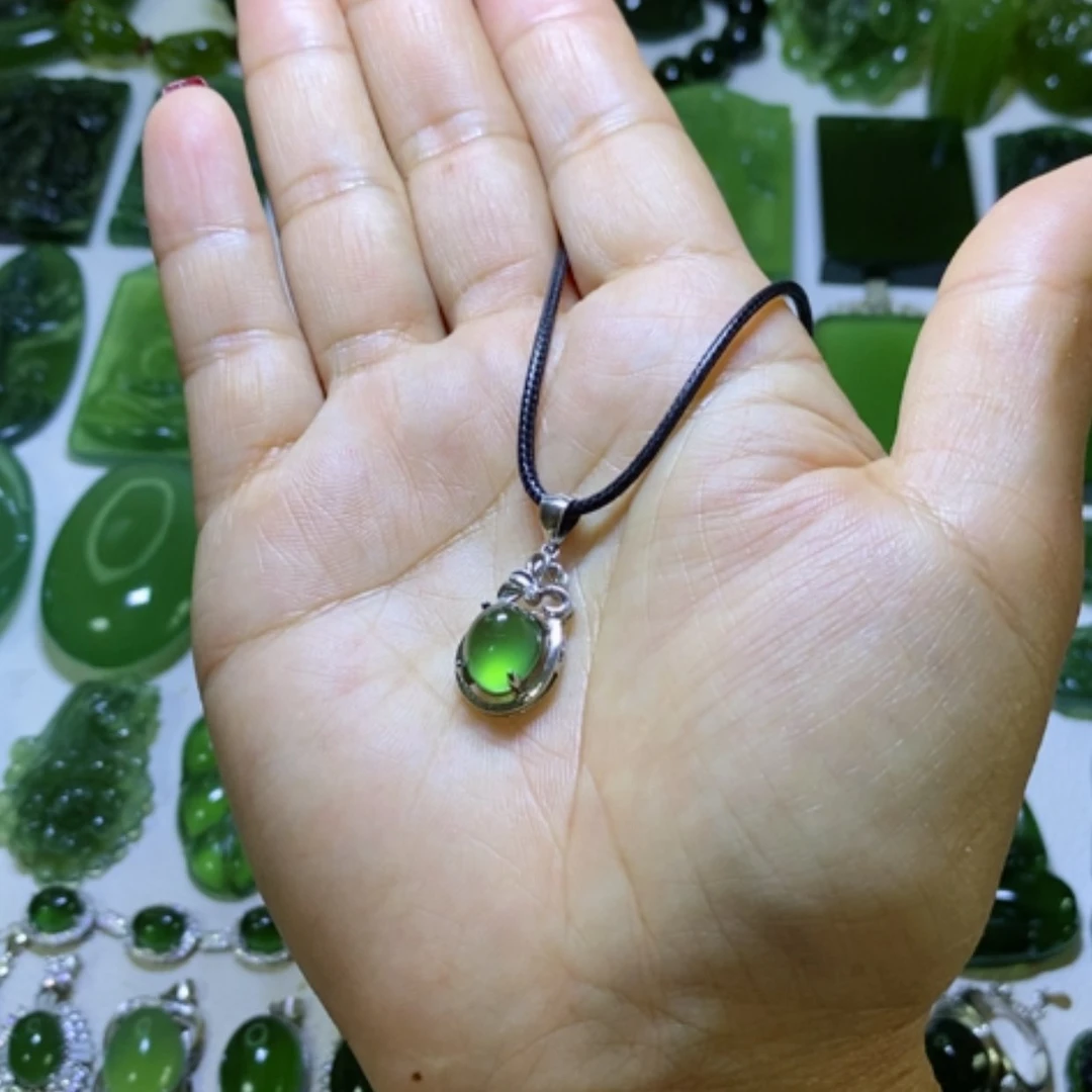 【闪购商品】蛇纹石玉颈饰银S925镶嵌