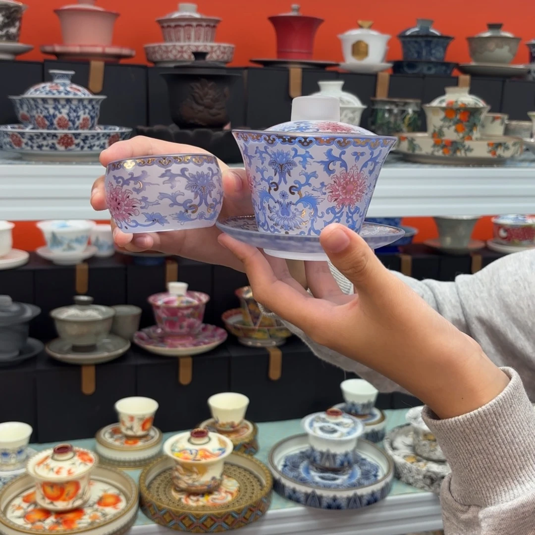 悬停和调整了一些新能源项目