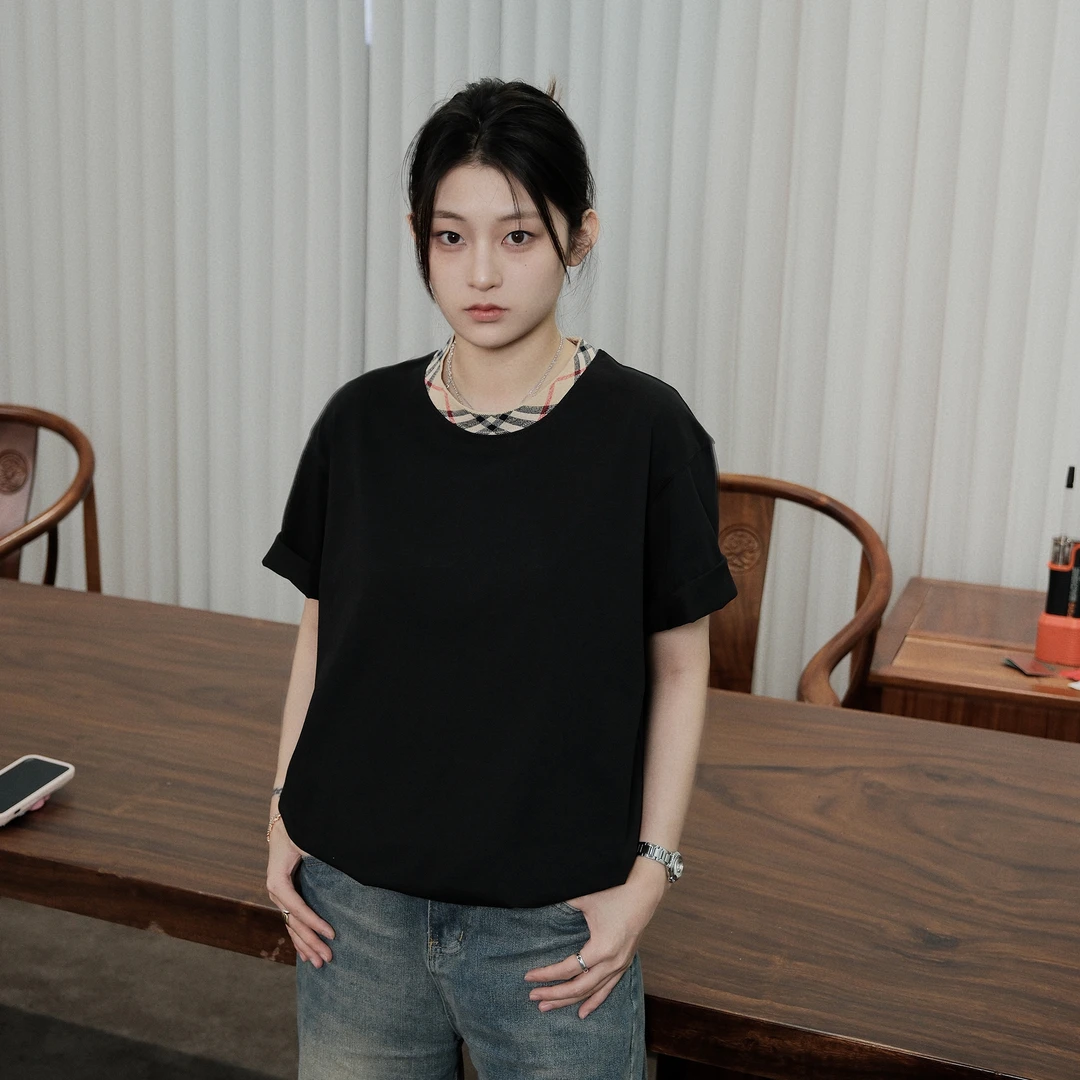 新款格纹拼接圆领短袖时尚潮流舒适百搭男女同款短袖