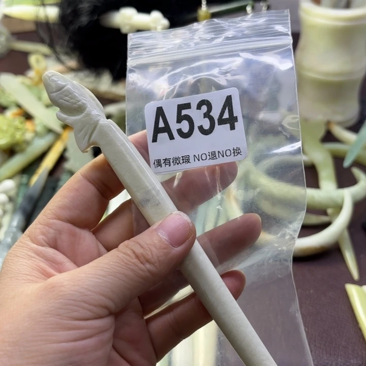 蛇纹石玉发饰合金g****t