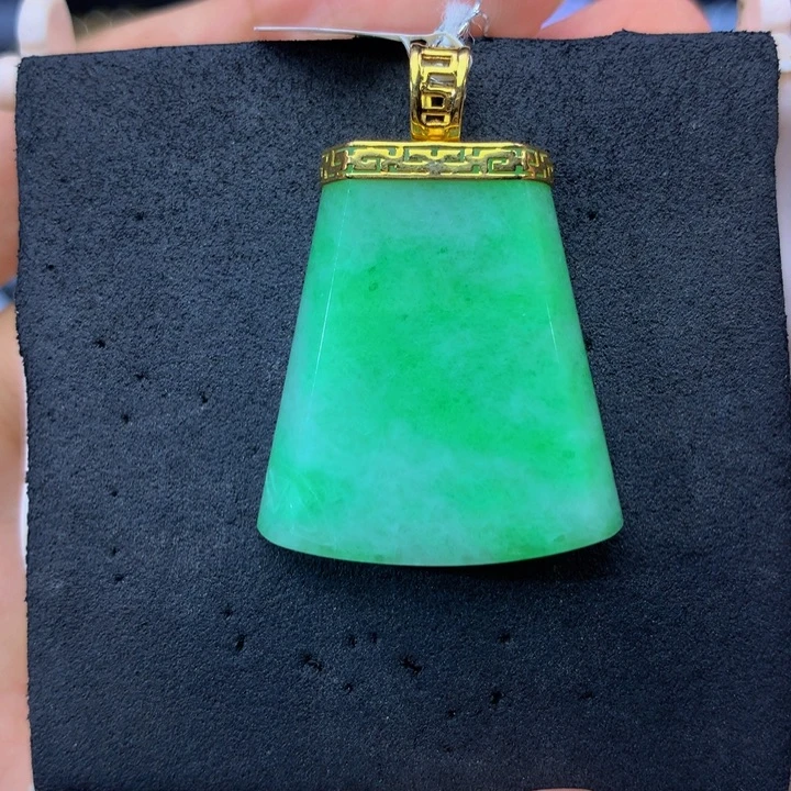 18K金镶嵌手链翡翠翡翠