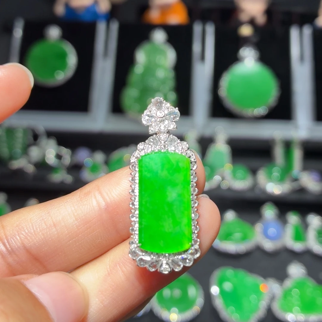 翡翠18K金镶嵌吊坠(不含链)175号