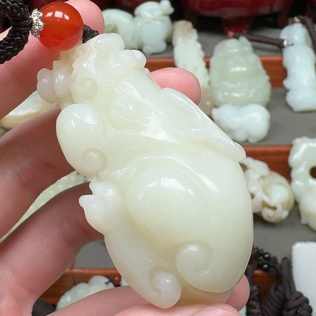 长***生和田玉未镶嵌挂件