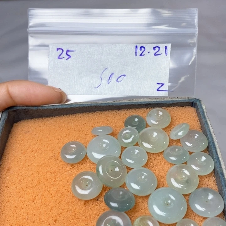 定制翡翠未镶嵌不退