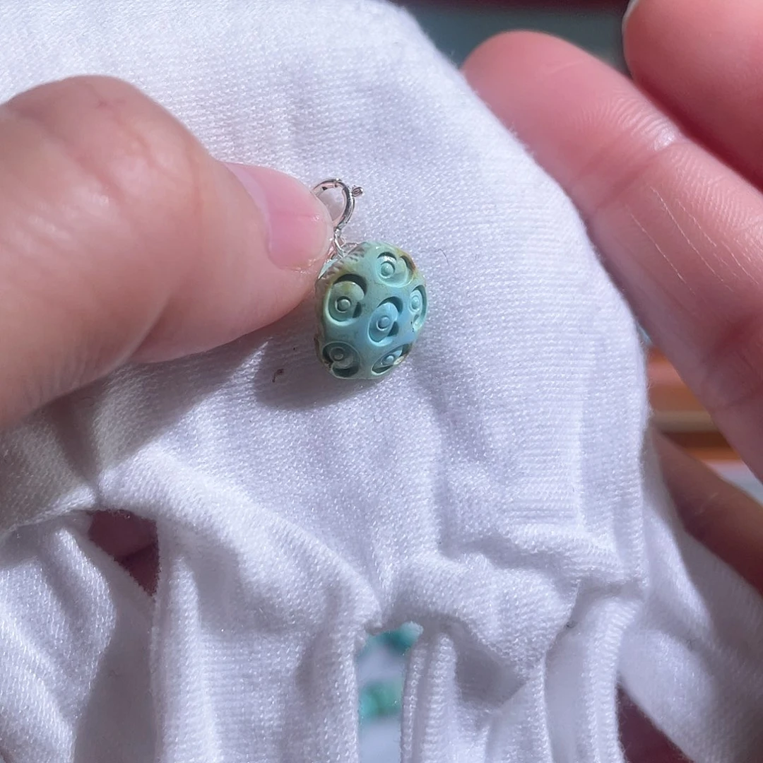 绿松石配饰未镶嵌